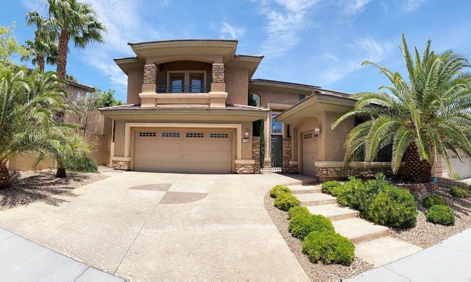 Summerlin West House | High school rating summerlin entire second floor private rooms