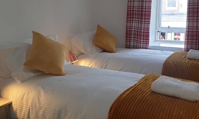 Perth Apartment | High street Flat