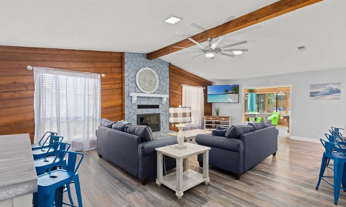 The Pines House | High Tide Haven By StayLage