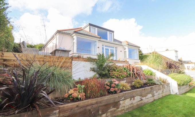 Perranporth House | Higher Bolenna