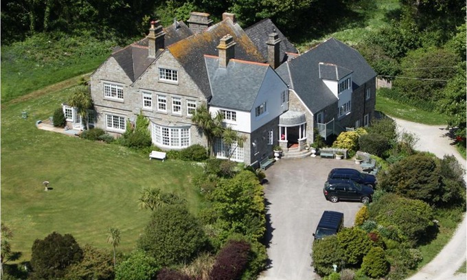 Newlyn House | Higher Faugan Parc