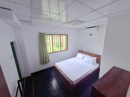 Yatinuwara Bed & Breakfast | HighgardenHideaway Bunglow