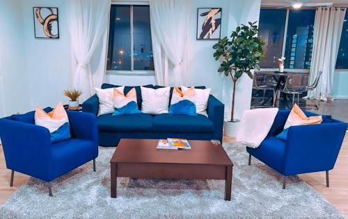Downtown Atlanta Apartment | Highrise luxury two bedroom condo in Downtown Atlanta within minutes!