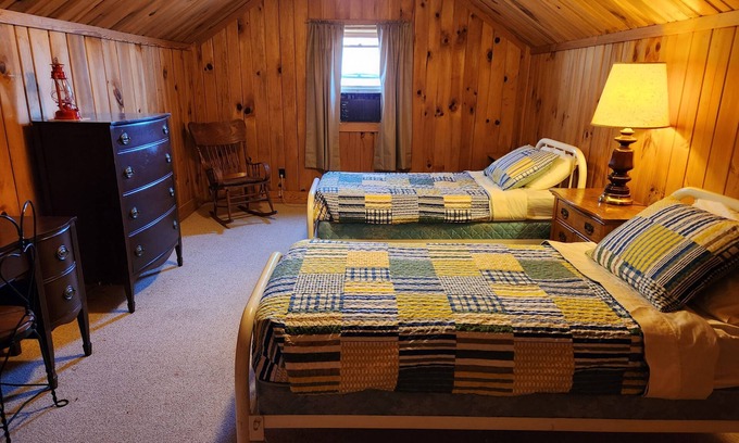 Jamestown Cabin | Hike, bike, horse riding or porch sitting near Big South Fork and Pickett St. Pk