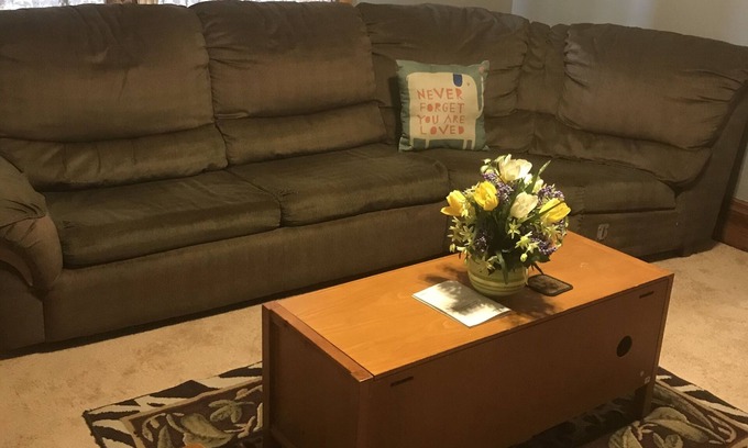 Akron Apartment | HIKING TOWPATH TRAIL, BIKING CUYAHOGA VALLEY STEP AWAY TO THIS LOVELY HIDEAWAYn