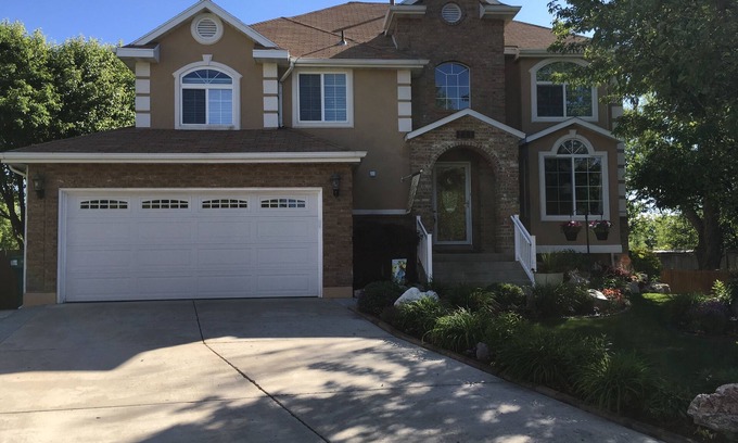 Layton House | Hill Air Force Base and Layton, UT Transistion Home for short stays