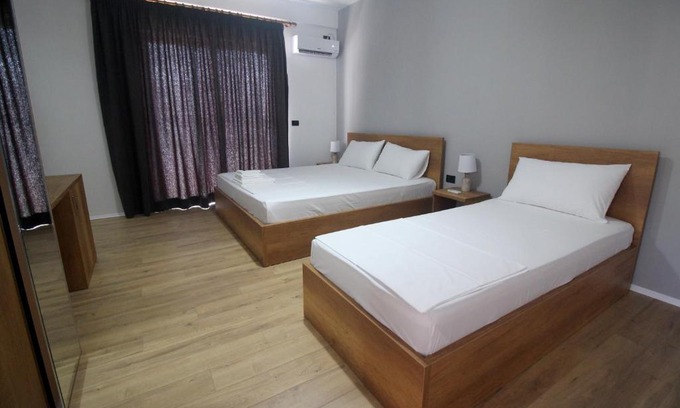 Kodrra Hotel | Hill's Residence