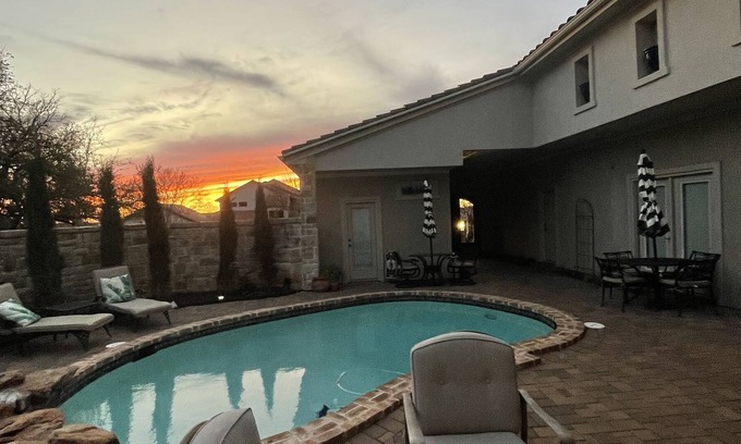 Horseshoe Bay Cottage | Hill Top Casita with private pool and hot tub
