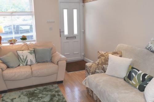 Bala House | Hill View Cottage