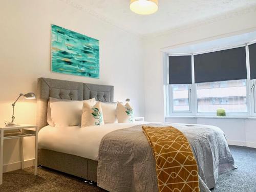 Cardonald Apartment | Hillington Central