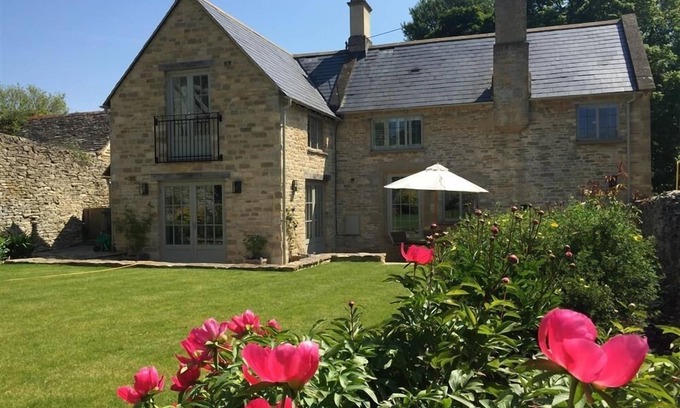 Burford Cottage | Hillside Cottage