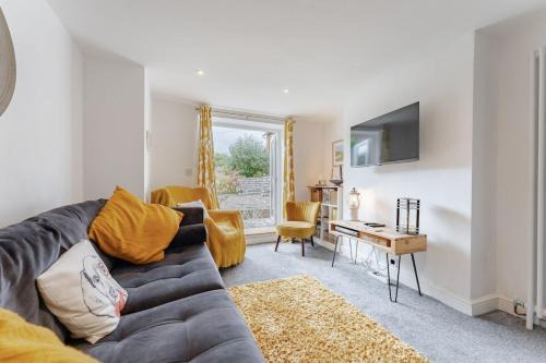 East Runton House | Hillside Cottage - Norfolk Cottage Agency