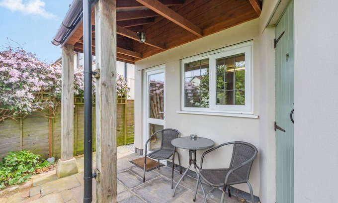 Spaxton Cottage | HILLSIDE COTTAGE, pet friendly, character holiday cottage in Spaxton