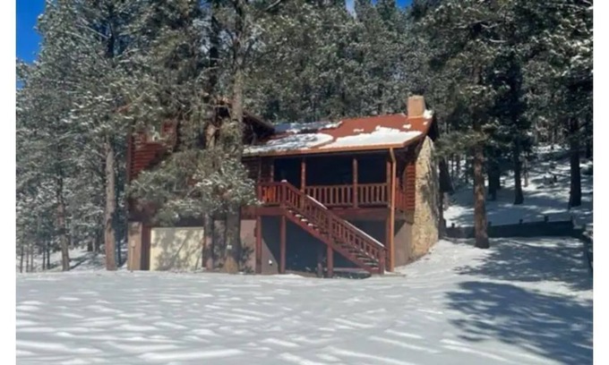Angel Fire Cabin | Hillside Hideaway Cabin on two private acres