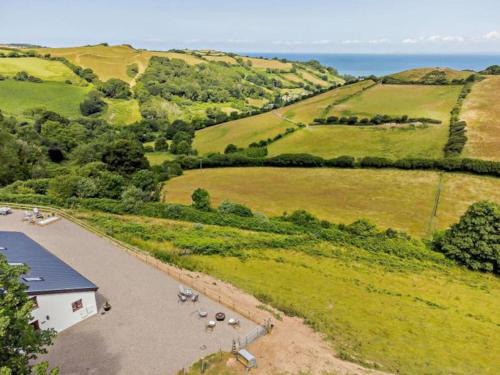 Combe Martin House | Hillsview - 4 berth renovated barn conversion
