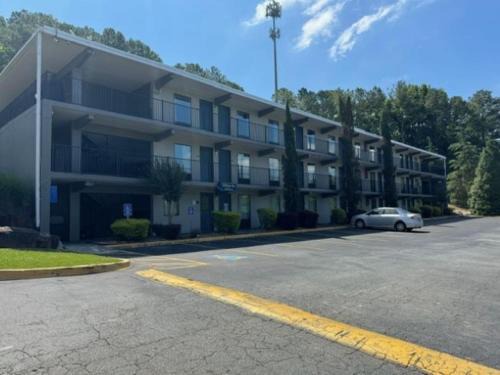 Conley Hotel | Hilltop Inn