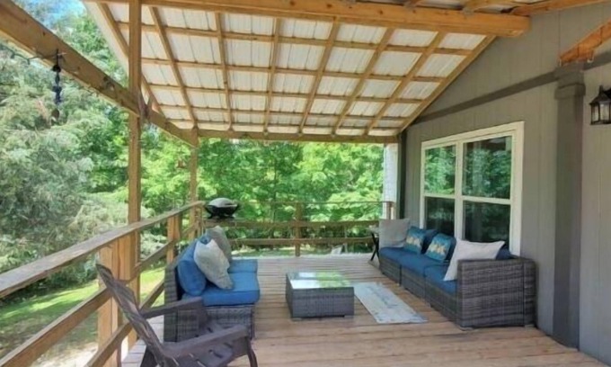 Mount Ida House | Hilltop Paradise: Cozy 3-bedroom house hidden in amazing Mount Ida with WiFi!