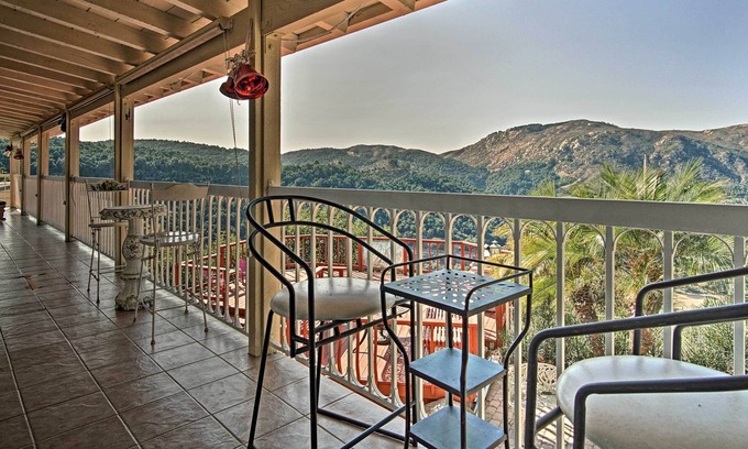 Valley Center House | Hilltop Valley Center House w/Balcony & Mtn Views!