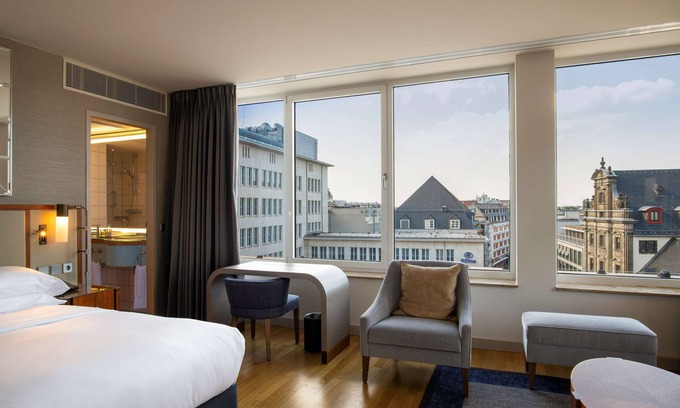 Altstadt-Nord Hotel | Hilton Cologne