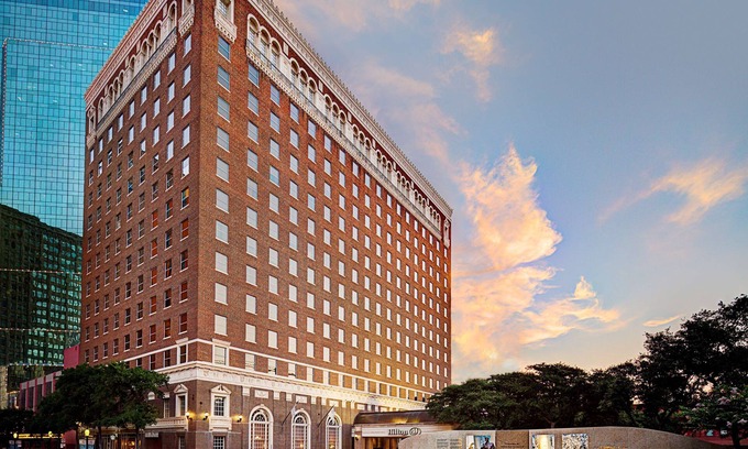 Downtown Fort Worth Hotel | Hilton Fort Worth