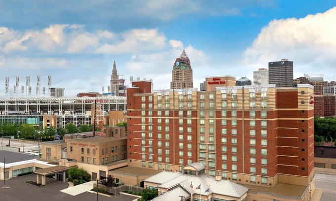 Downtown Cleveland Hotel | Hilton Garden Inn Cleveland Downtown