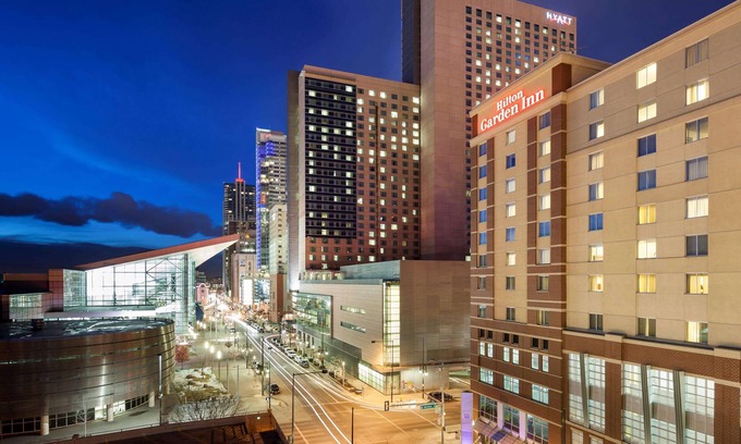 Downtown Denver Hotel | Hilton Garden Inn Denver Downtown