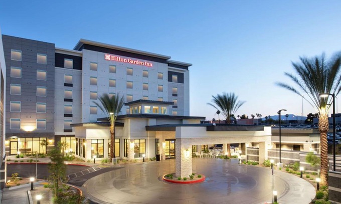 Las Vegas Hotel | Hilton Garden Inn Las Vegas City Center