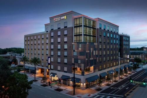 Lake Eola Heights Hotel | Hilton Garden Inn Orlando Downtown