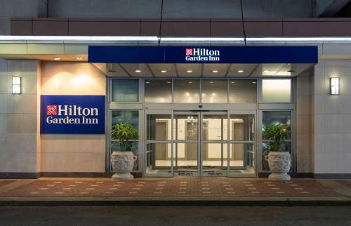 Center City Hotel | Hilton Garden Inn Philadelphia Center City