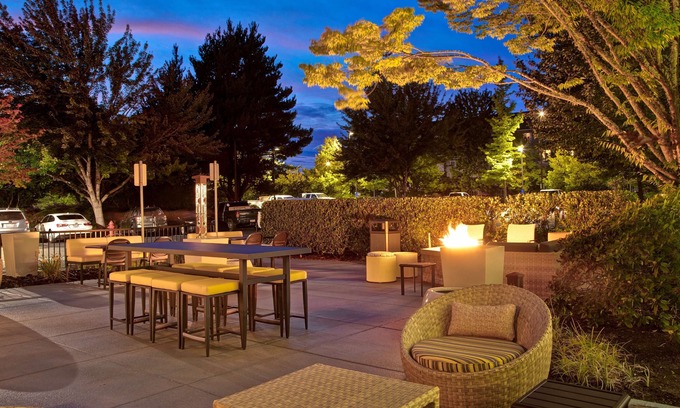 Five Oaks Hotel | Hilton Garden Inn Portland/Beaverton