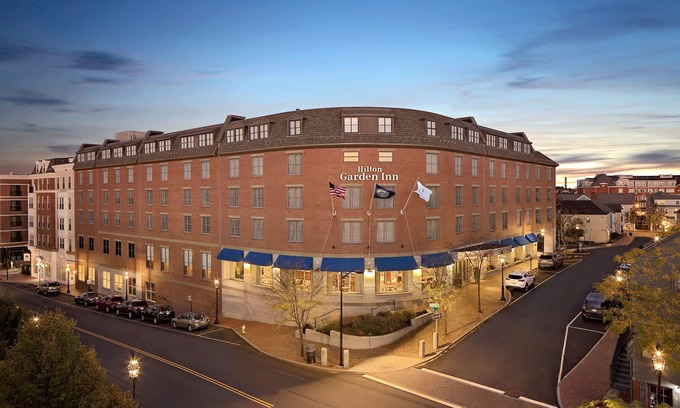 Portsmouth Hotel | Hilton Garden Inn Portsmouth Downtown