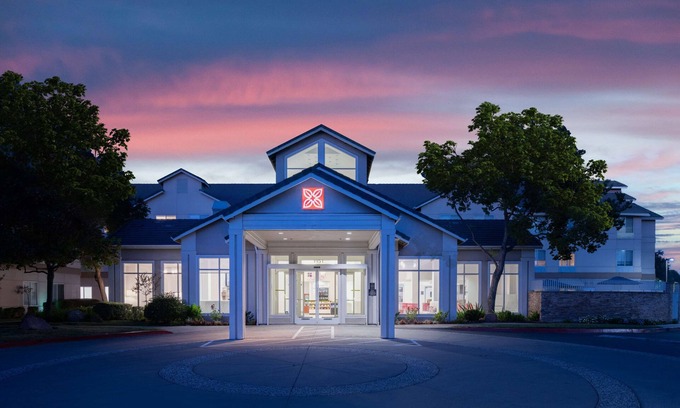 East Roseville Parkway Hotel | Hilton Garden Inn Roseville