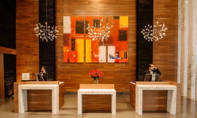 Angelopolis Hotel | Hilton Garden Inn Puebla Angelópolis, Mexico