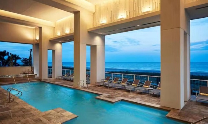 Downtown Myrtle Beach Apartment | Hilton Grand Vacations Club Ocean Enclave Myrtle Beach