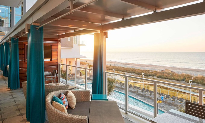 Downtown Myrtle Beach Resort | Hilton Grand Vacations Club Ocean Enclave Myrtle Beach