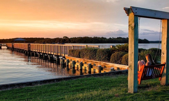 Palmetto Dunes Resort | Hilton Head Island Bluewater Marina 2-Bedroom