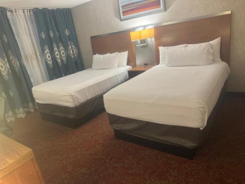 Bakersfield Hotel | Hiltop Hotel