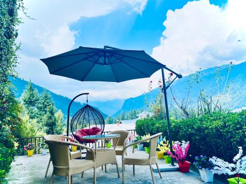 Manali Hotel | Himalayan River Resort, Manali - #riverside # private parking # scenic River & mountain View # open Cafe # spacious Rooms