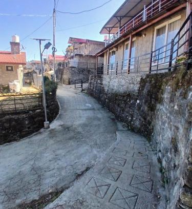 Mukteshwar Villa | Himdarshan view
