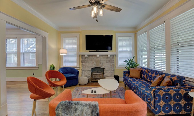 Cooper-Young Historic District House | Hip Cooper Young Gem with Game Room - Walk to Food, Coffee, Bars & Liberty Bowl