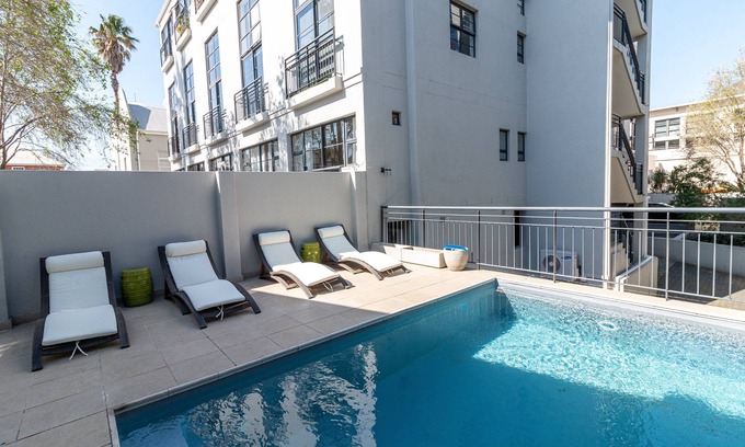 Cape Town City Centre Hotel | Hippo Boutique Hotel