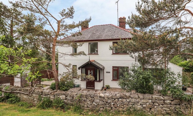 Henllan House | Hiraethog