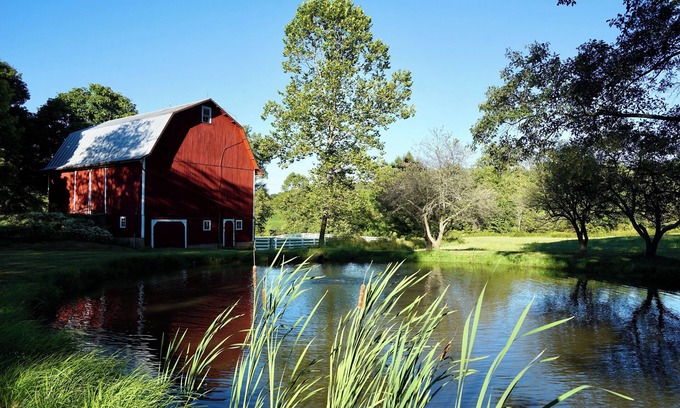 Bellville Other | Historic 5-Acre Farmhouse: Hot Tub, Fishing Pond, Bikes, Arcade, Pet-Friendly!