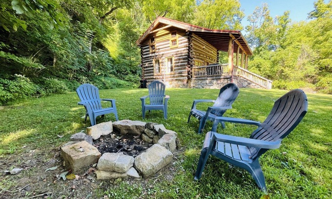 Hot Springs Cabin | Historic Cabin, Magical Setting in Hot Springs