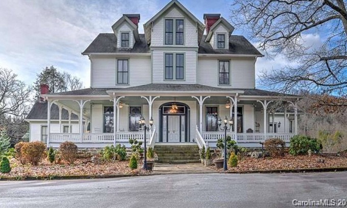 Laurel Park House | Historic Casa Carolina