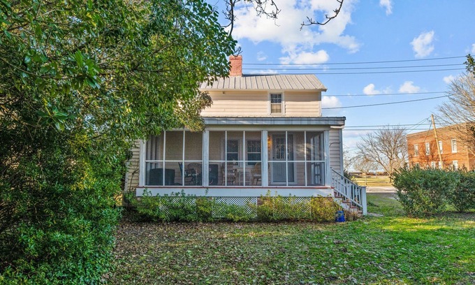 New Bern House | Historic District: Downtown New Bern