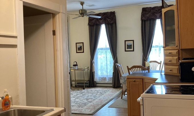 Buffalo Hotel | Historic Downtown Capitol Hotel Vacation Suites