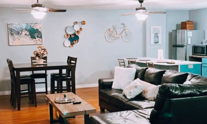 Elizabethton Apartment | Historic Downtown Loft Overlooking Beautiful & Unique Covered Bridge 🐾 Friendly