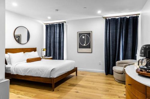 Bangor Apartment | Historic DTWN Bangor, Steps to great Food & Drink, Room # 102