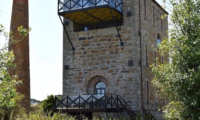 Goldsithney Apartment | Historic engine house - a unique holiday home for 2